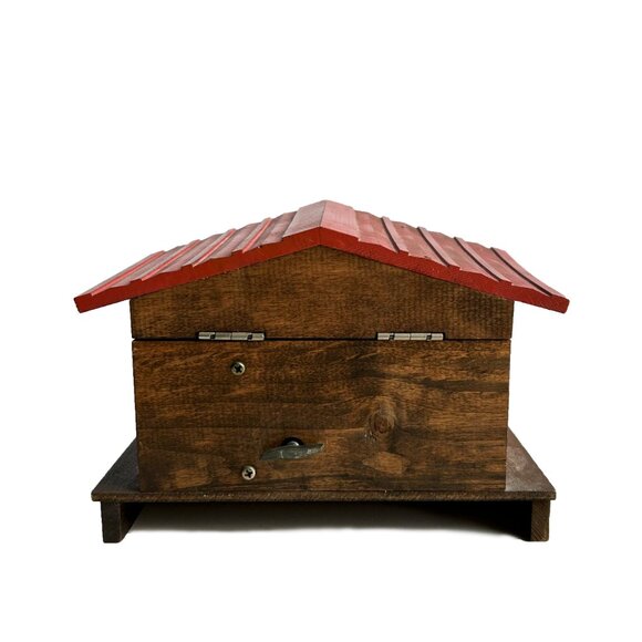 Vintage Red Chalet/Cabin Shaped Musical Jewelry Box with Mirror * Works - Picture 3 of 3